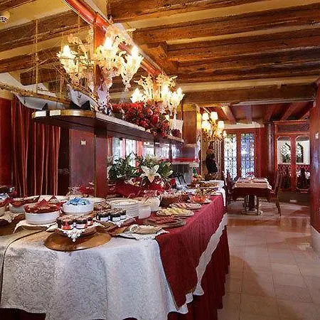Gasthuis Orseolo 3*