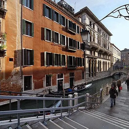 Gasthuis Orseolo 3*